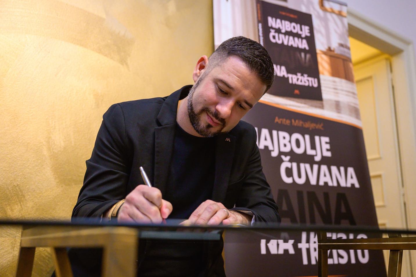 ante-mihaljevic-knjiga